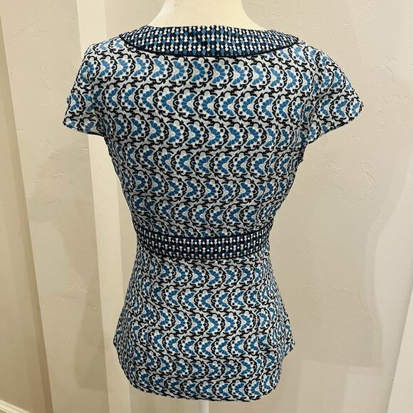 Ann Taylor Loft Petite Short Sleeve V Neck Side Zip Blue Blouse Size 4P (A0128) - Picture 4 of 6